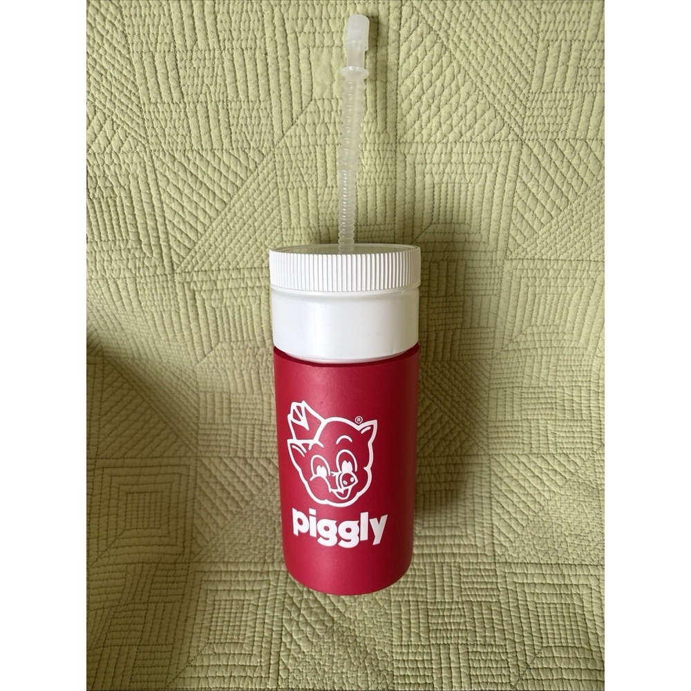 Piggly Wiggly Hilton Head Coligny Beach Insulated Water Bottle w/Lid & Straw Red